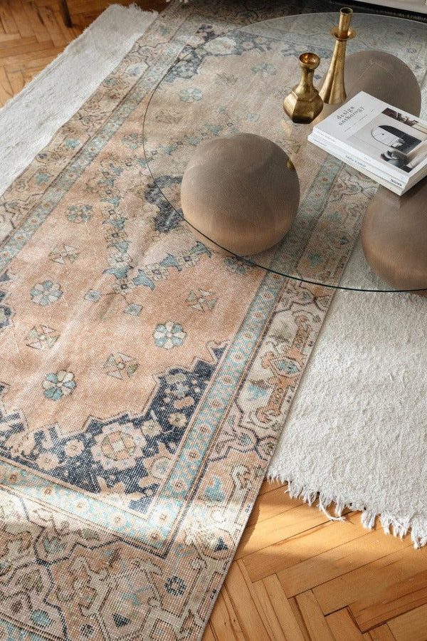 Rafine Living Handcrafted Home Goods Isparta Vintage Anatolian Carpet Rug Kilims Teppich 05