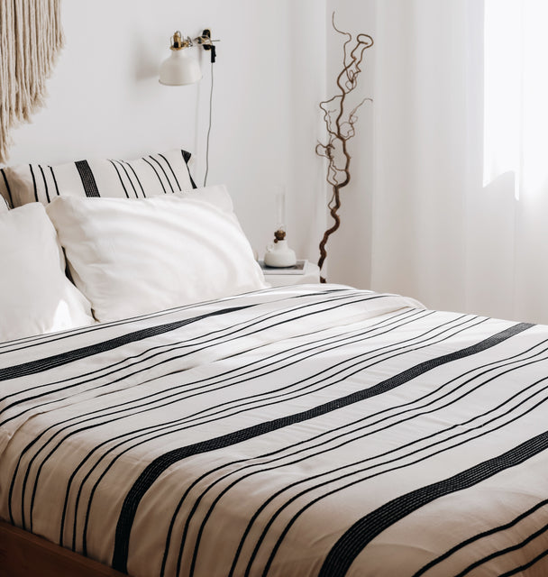 Rafine Living Handcrafted Home Amstel Bedsheet and Duvet Set 01